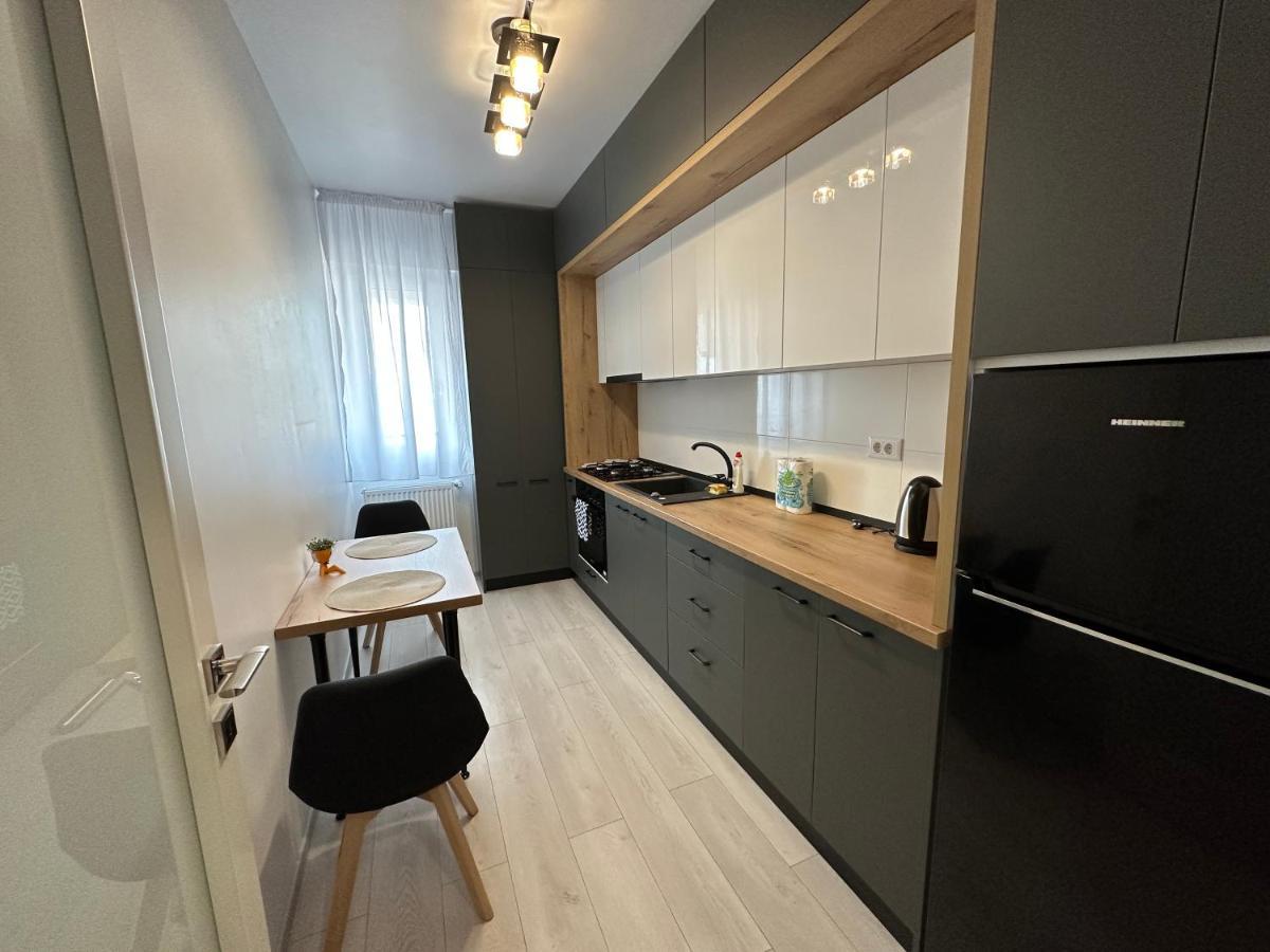 Renting Solutions Studio Iasi Buitenkant foto